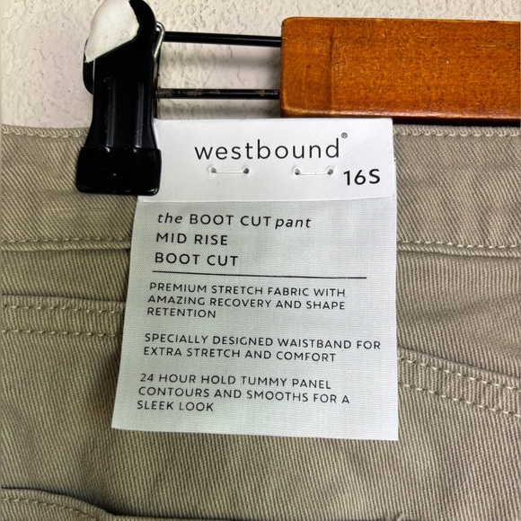 NWT Westbound Khaki Tan The Bootcut Mid Rise Stretch Jeans 16 Short - Picture 6 of 8